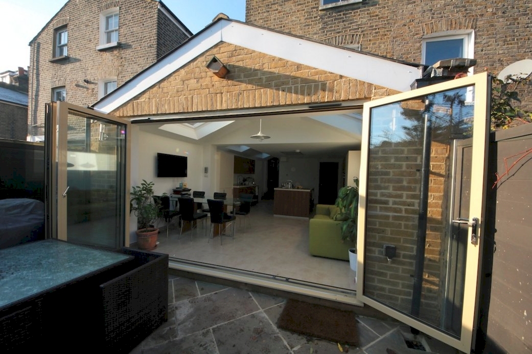 Side and rear extension in East Putney, South West London